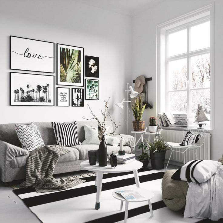 Bilderwand im künstlerischen Wohnzimmer