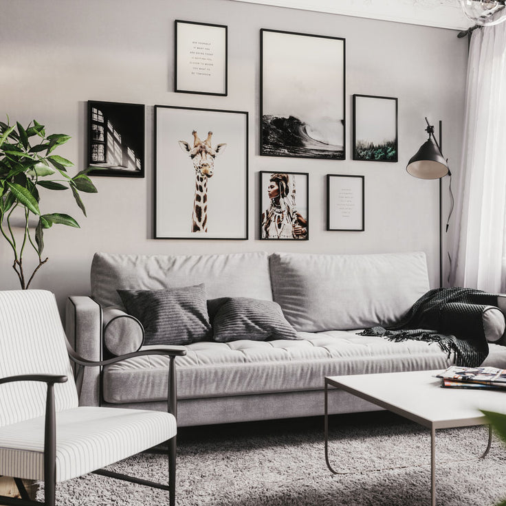 Naturbilderwand im stilvollen Wohnzimmer