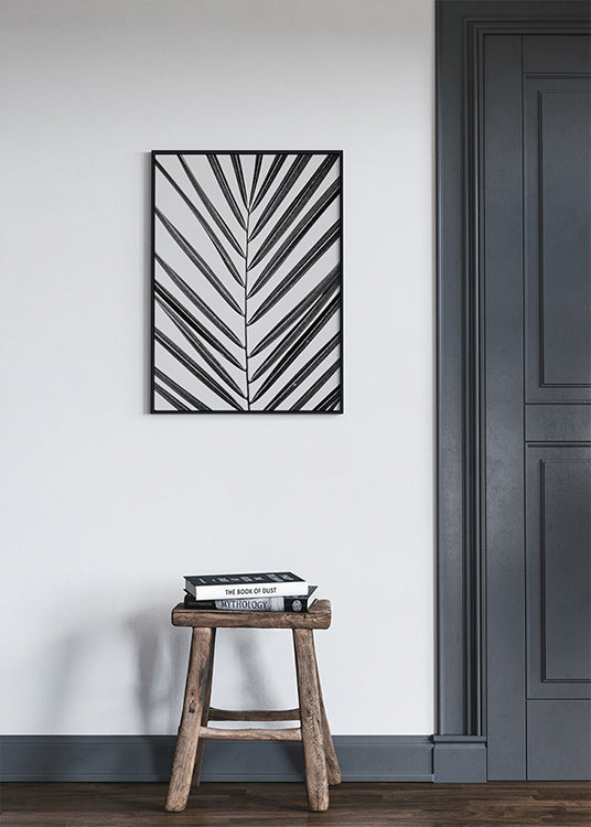 B&W Palm Leave Poster